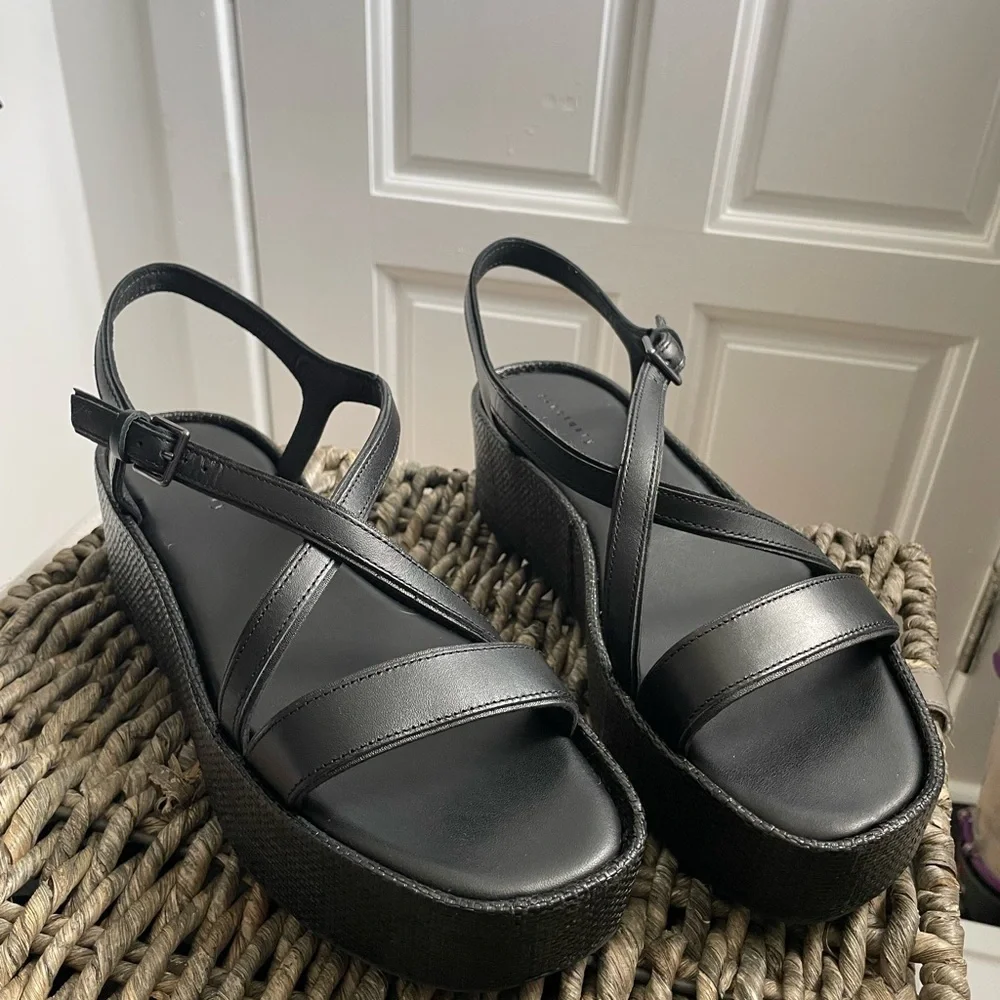 🆕 Size 11 Sanctuary Black Platform Sandals with Chunky Sole
